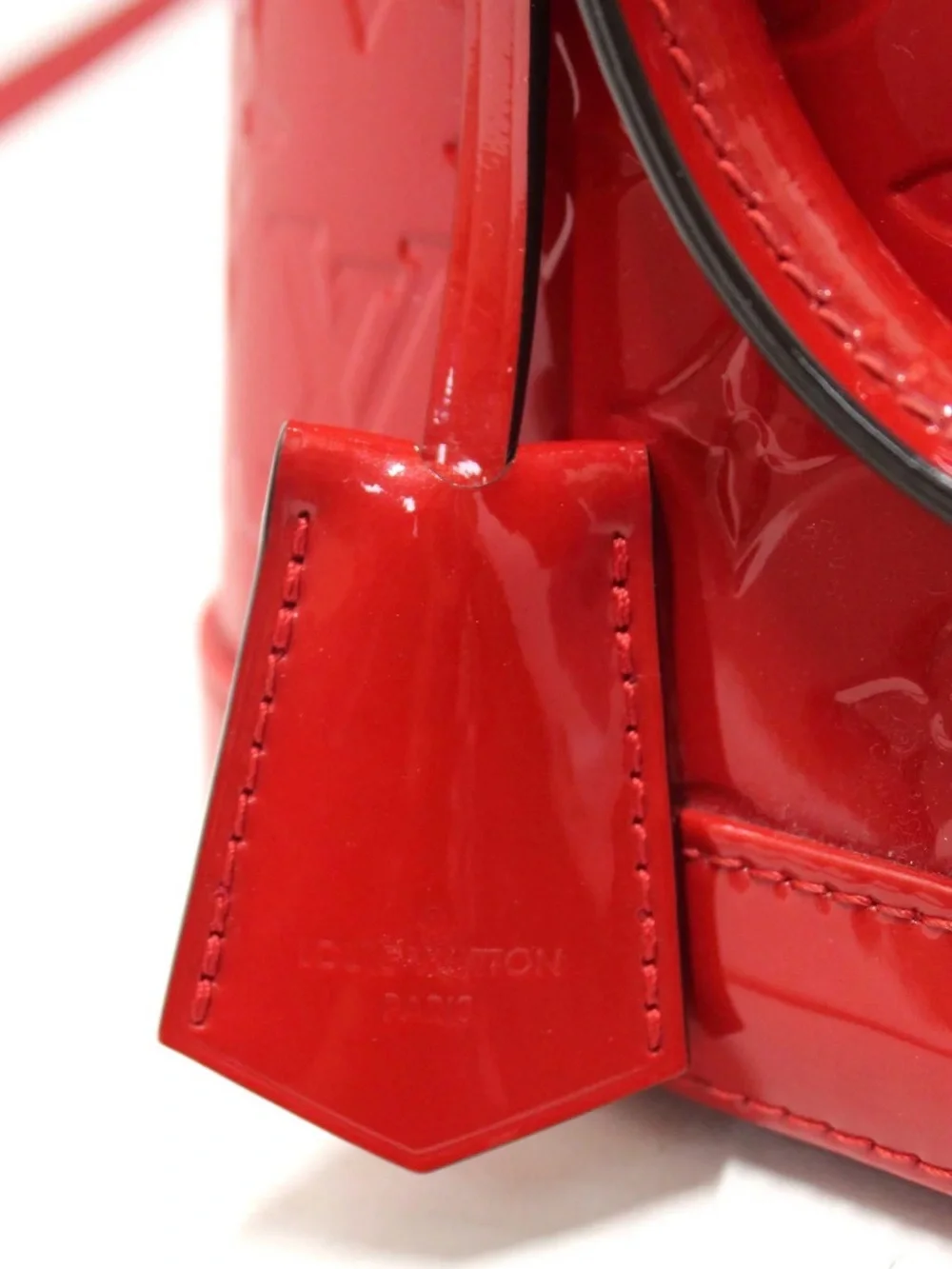 LOUIS VUITTON Vernis Alma BB in Red - Picture 4 of 5